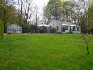 239 Putney Falls Rd, Putney, VT 05346-8728