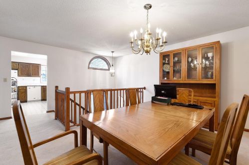 5759 Donegal Dr, Saint Paul MN 55126-3701 exterior