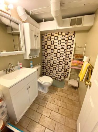 106 Scott St, New Castle PA  16101-3325 exterior