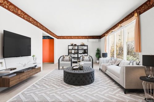 8180 Tpke Dr, Westminster CO 80031-4329 exterior