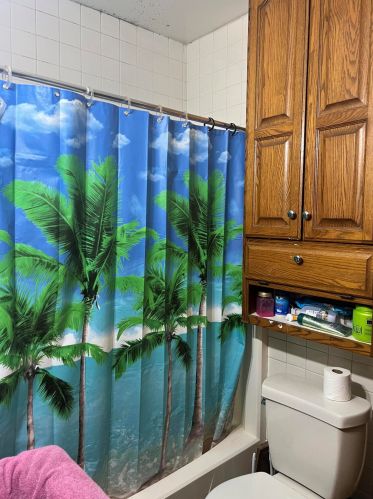 2013 70, Milwaukee WI 53213-1947 exterior