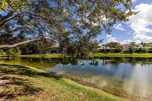 4083 Stow Way, Naples FL  34116-7311 exterior