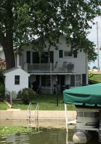 2139 Boulevard St, Rochester, IN 46975-8913
