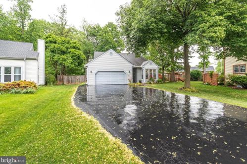 6736 Anders Ter, Springfield, VA 22151-3706