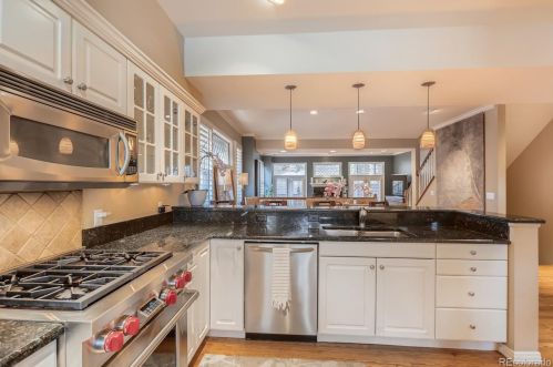 124 Jackson St, Denver CO 80210-6616 exterior