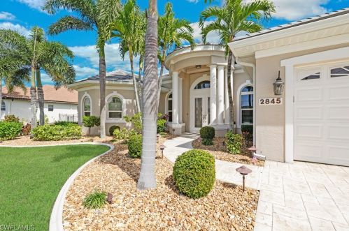 2845 19th Pl, Cape Coral, FL 33904-3007