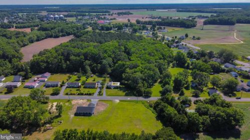 75 Honolulu Rd, Frankford DE  19945-2019 exterior