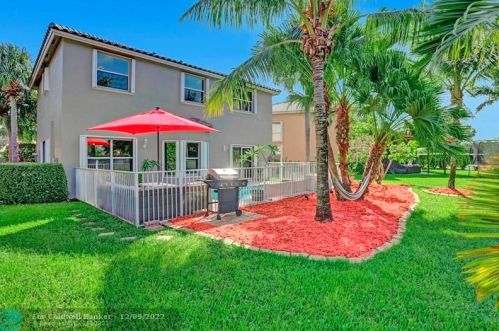 1222 168th Ave, Hollywood FL  33028-1910 exterior