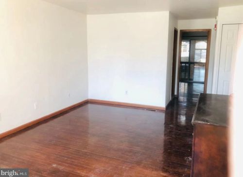 518 15th St, Philadelphia PA  19130-4004 exterior