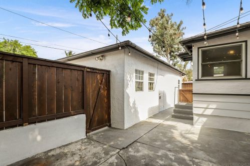 4350 Pomona Ave, La Mesa CA  91942-9117 exterior