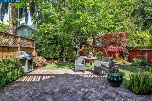 4171 Howe St, Oakland CA  94611-5117 exterior