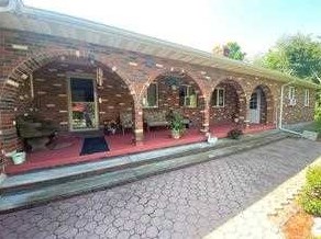 127 South St, Marlborough NY  12542-5630 exterior