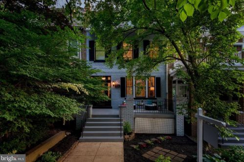 1918 Park Rd, Washington, DC 20010-1021