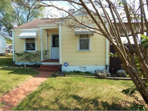 1125 Fairview Ave, Kingsport, TN 37660-1215