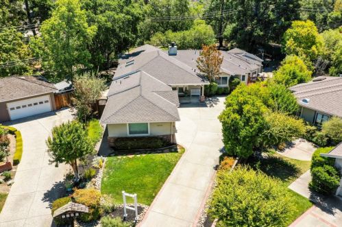 18931 Fernbrook Ct, Saratoga CA  95070-3424 exterior