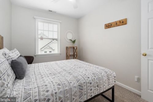 11476 Sand Cove Rd, Selbyville DE  19975-3730 exterior