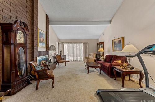 2810 Avenue, Lancaster, CA