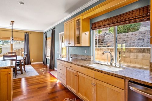 28 Fresno St, Lake Nacimiento CA  93446-2014 exterior