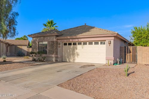 653 Parkwood, Mesa, AZ 85208-7623