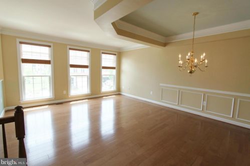 8170 Mccauley Way, Lorton VA  22079-2970 exterior