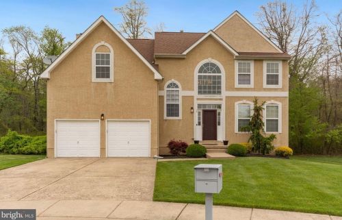 16 English Ivy Dr, Erial NJ  08081-5713 exterior