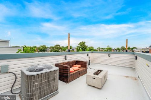 1711 27th St, Philadelphia PA  19121-2824 exterior