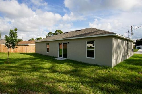 426 Piedmont St, Lehigh Acres FL 33974-2801 exterior