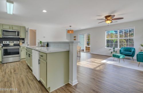 110 Slater St, Bluffton SC  29909-7812 exterior