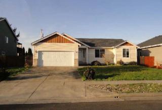 185 Leif Dr, Kelso, WA 98626-1768