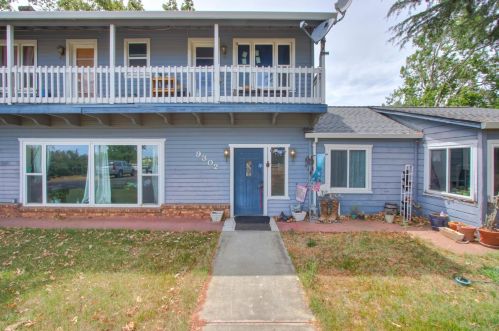 9302 Grant Line Rd, Elk Grove, CA 95624-9410