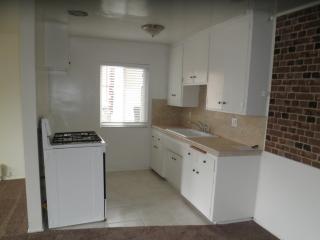 611 Indianapolis Ave, Huntington Beach CA  92648-4329 exterior