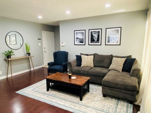 1440 52nd St, Long Beach, CA 90805-6106
