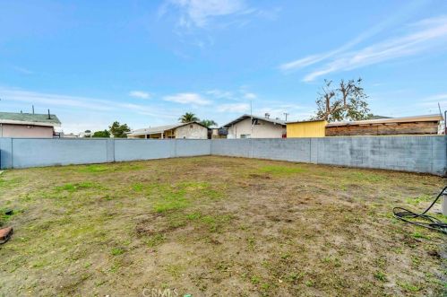 12029 Hayford St, Norwalk CA  90650-6611 exterior