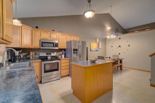1559 Ponderosa Ln, New Johannesburg WI  54017-6653 exterior