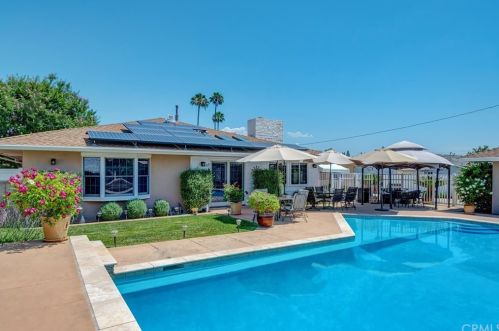 600 Las Riendas Dr, Fullerton, CA 92835-1312