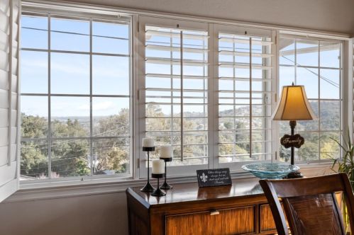 2440 Lincoln Ave, Belmont CA  94002-1424 exterior