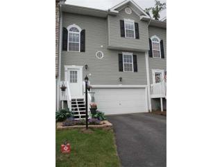194 Mountain Dr, Collier Township, PA 15106-2264