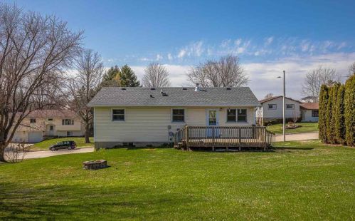609 Jamie St, Dodgeville, WI 53533-1268