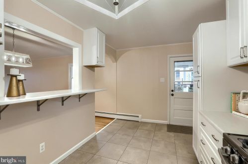 839 Erford Rd, Camp Hill PA  17011-1128 exterior