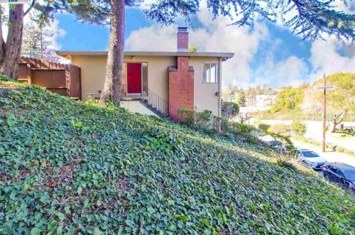 6171 Brookside Ave, Oakland, CA 94618-1805