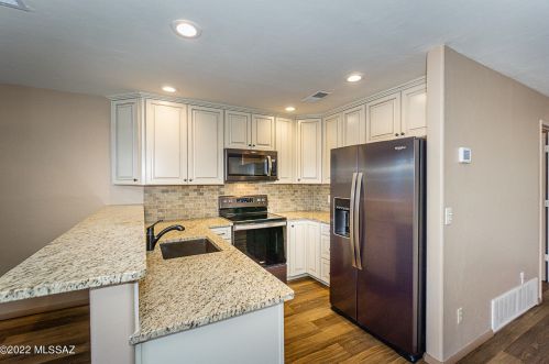 1118 Abrego Dr, Green Valley AZ  85614-3635 exterior