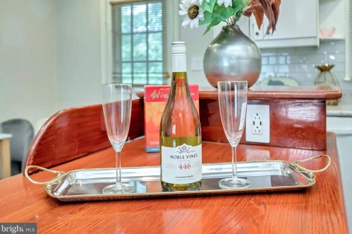 6103 Windsor Dr, Fredericksburg VA  22407-5036 exterior