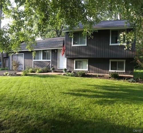 3095 Kingsbridge Ln, Radisson, NY 13027-1627