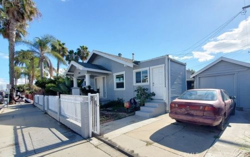 3222 10th St, Long Beach CA  90804-5009 exterior