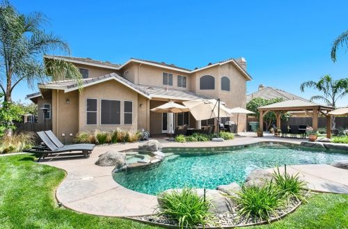 1219 Ruess Rd, Ripon CA  95366-9425 exterior