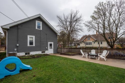 1848 Underwood Ave, Milwaukee WI 53213-2236 exterior