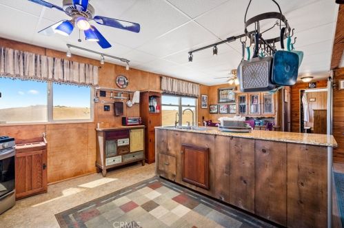 3696 Yosemite Pl, Lake Nacimiento CA  93446-7485 exterior