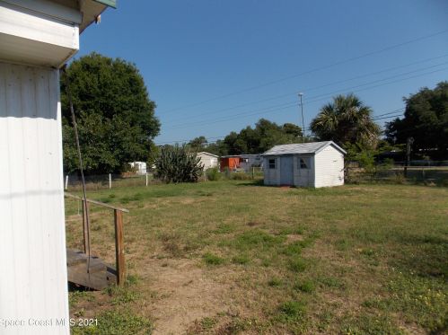 3456 Brockett Rd, Mims FL  32754-5631 exterior