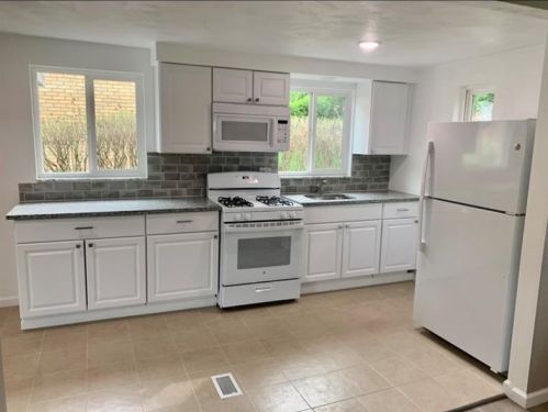 912 Woodland St, Mckeesport, PA 15133