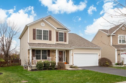 8425 Haleigh Woods Dr, Blacklick, OH 43004-7138
